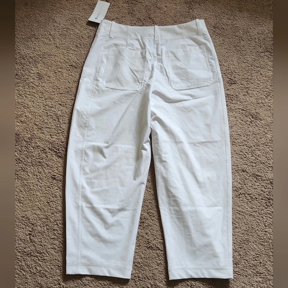 NWT ATHLETA Skyline High rise Barrel Leg utility Pant Size 16 Bright White - Picture 4 of 5